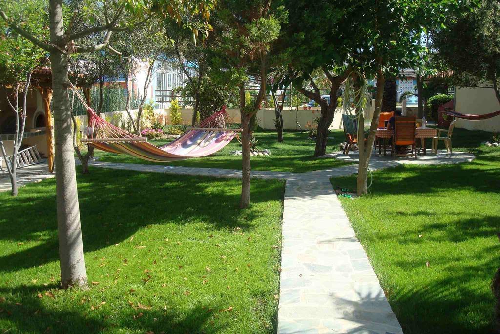 Adonis Beach Hotel Heraclión Exterior foto